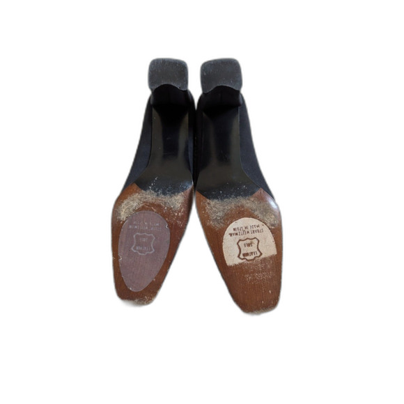 Vintage Stuart Weitzman Black Block Heel Pumps | Size 8 - Picture 5 of 7